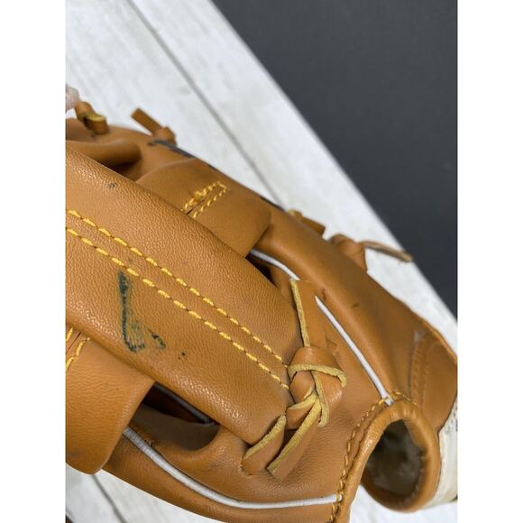 Franklin Field Master Baseball Glove Right Handed, 9 1/2” #4609 - Picture 6 of 7